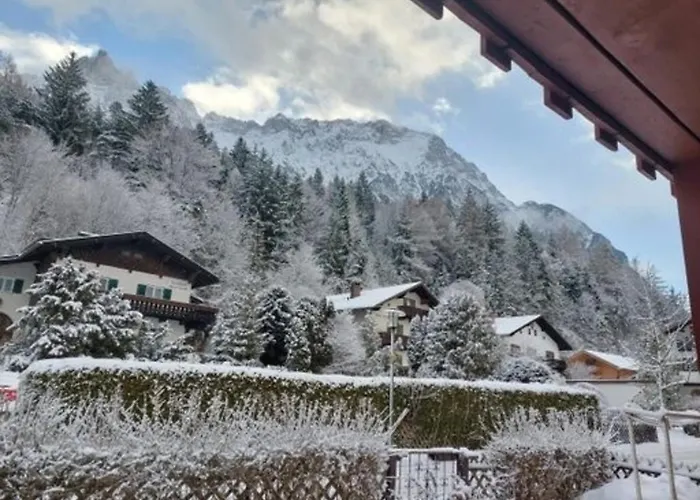 Hébergement de vacances Haeuschen Kunterbunt Mittenwald