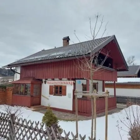 Casa vacanze Haeuschen Kunterbunt
